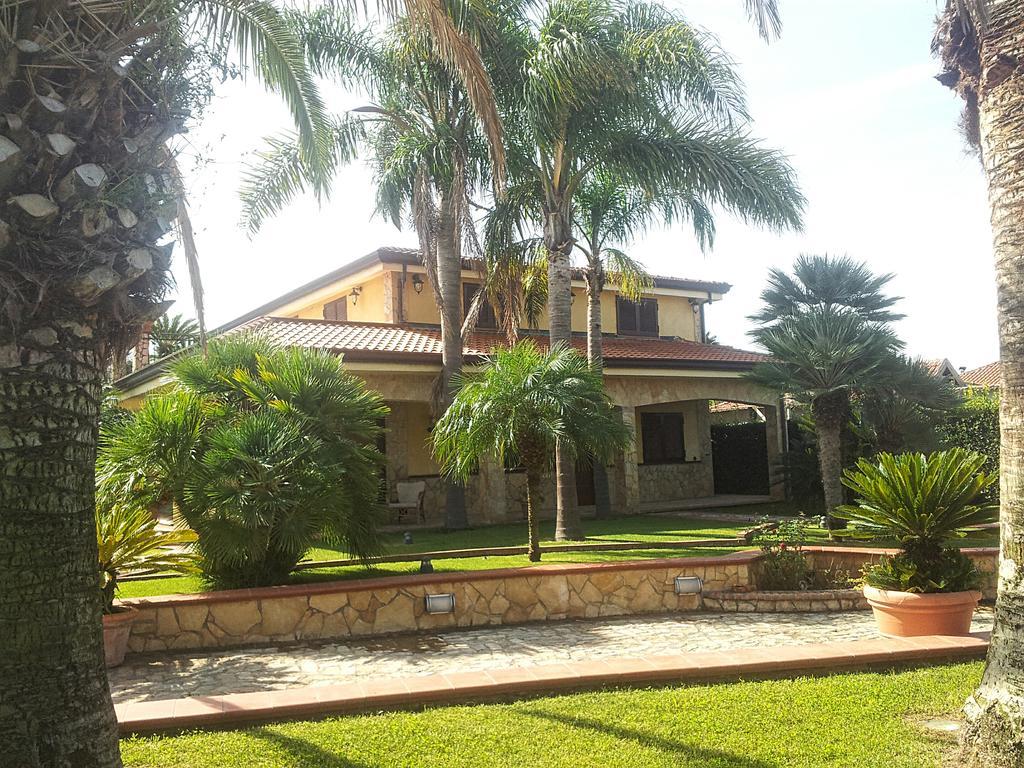 Complesso Turistico Ricettivo L'Oasi Del Golfo Di Salerno Apartment Battipaglia Luaran gambar