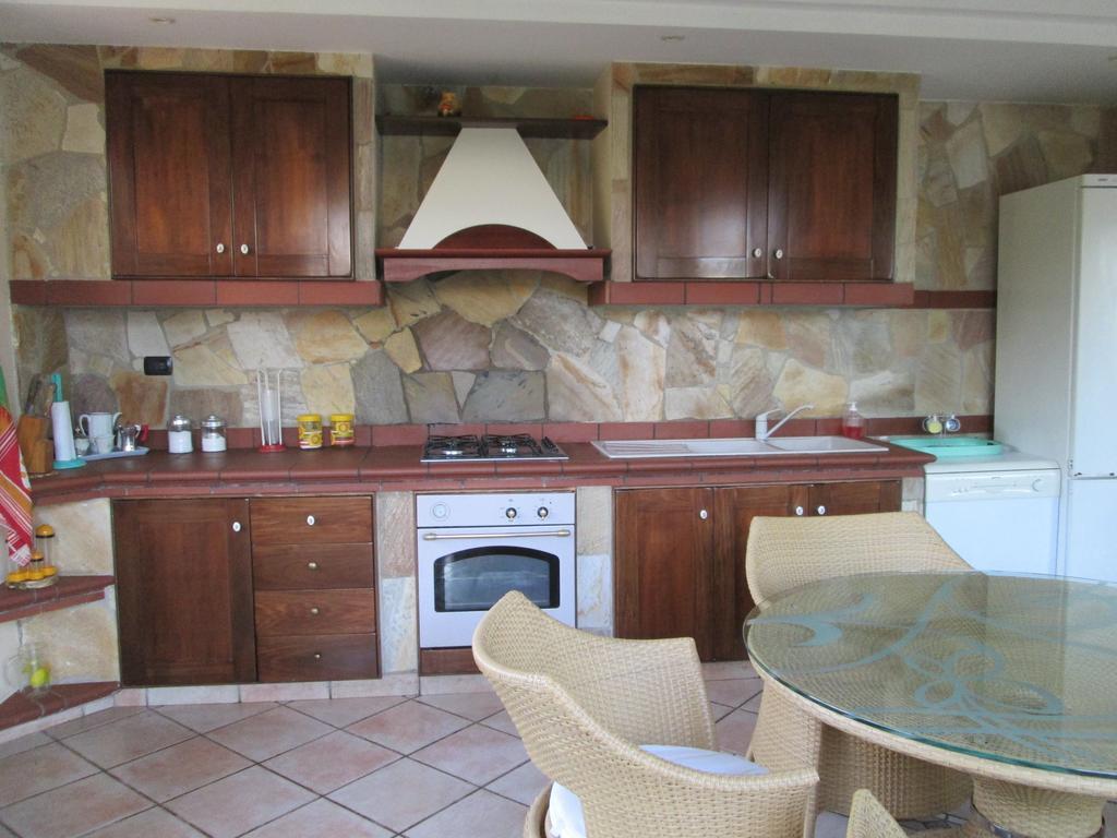 Complesso Turistico Ricettivo L'Oasi Del Golfo Di Salerno Apartment Battipaglia Luaran gambar