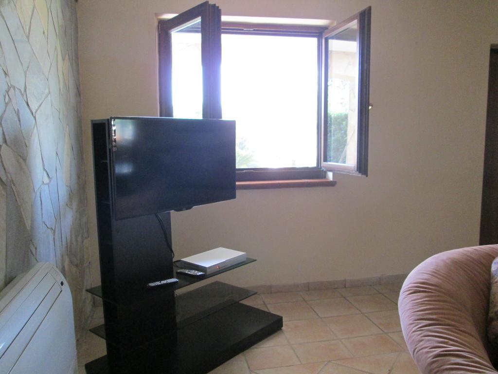 Complesso Turistico Ricettivo L'Oasi Del Golfo Di Salerno Apartment Battipaglia Luaran gambar