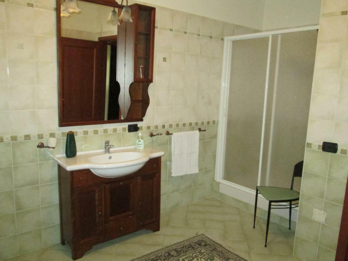 Complesso Turistico Ricettivo L'Oasi Del Golfo Di Salerno Apartment Battipaglia Bilik gambar
